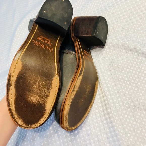 Anthropologie Gee’WaWa Handmade Distressed boots - Picture 9 of 11